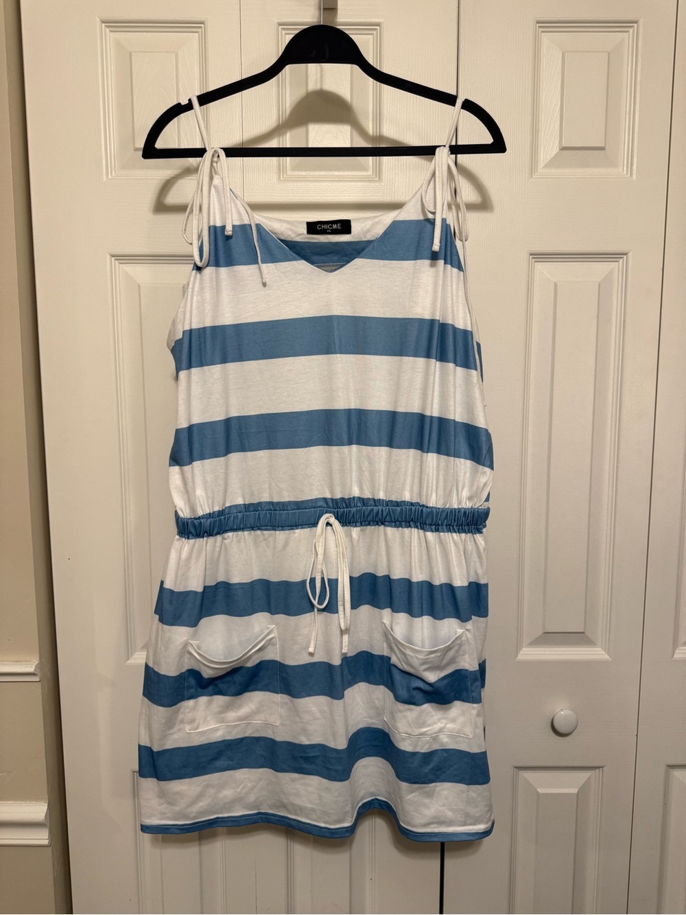 Chic blue & white striped drawstring dress